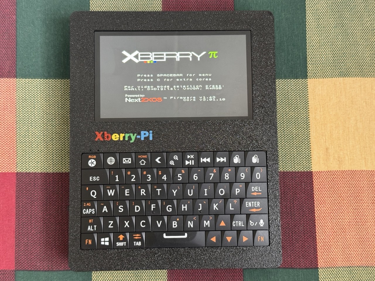 Xberry-Pi Handheld